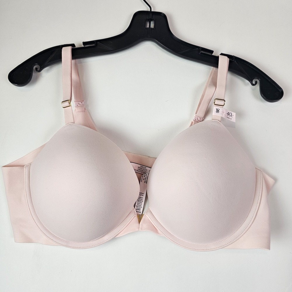 Victoria's Secret NWT $49 Smooth Push-Up Bra Light Pink 40C Plunge Cleavage